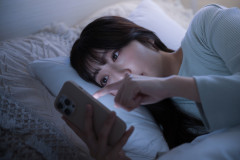 脳が疲れると、顔が崩れる。35歳からの老け顔の原因は脳にある？