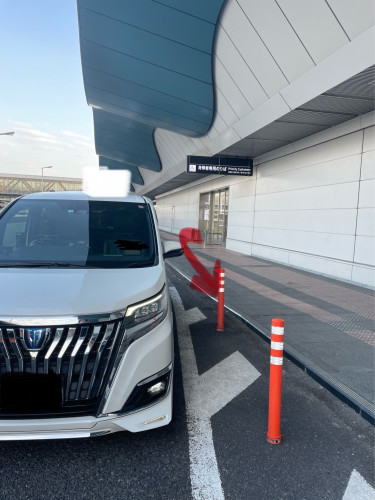 羽田空港第二ターミナル二階国際線出口からの二階お待ち合わせ場所への行き方