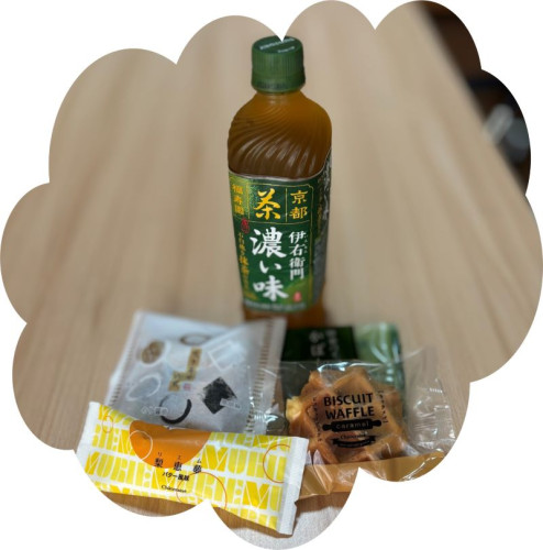 大交流会おやつ(小).jpg