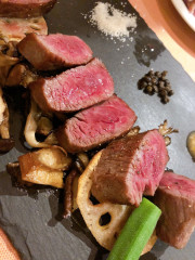 広島牛熟成肉サーロインのステーキ