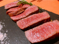 40熟成　広島牛イチボ肉のステーキ