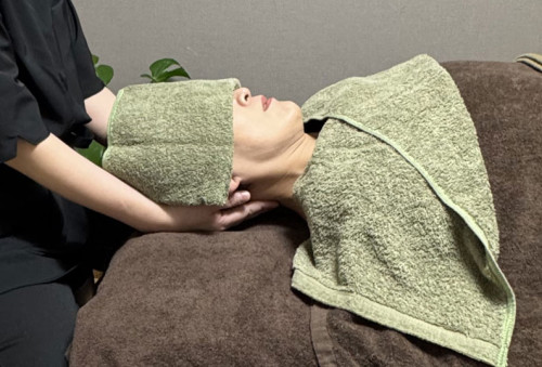 kadoma-beauty salon-head.jpg