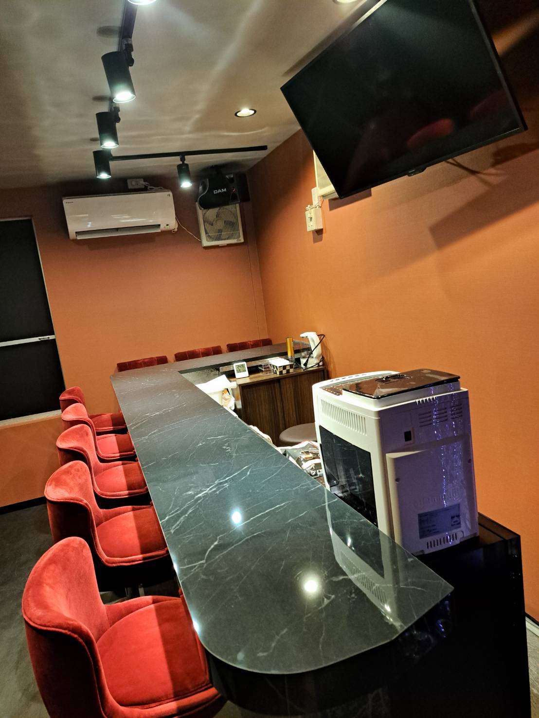 今月もたくさんのお客様にご来店頂きましてありがとうございました♡