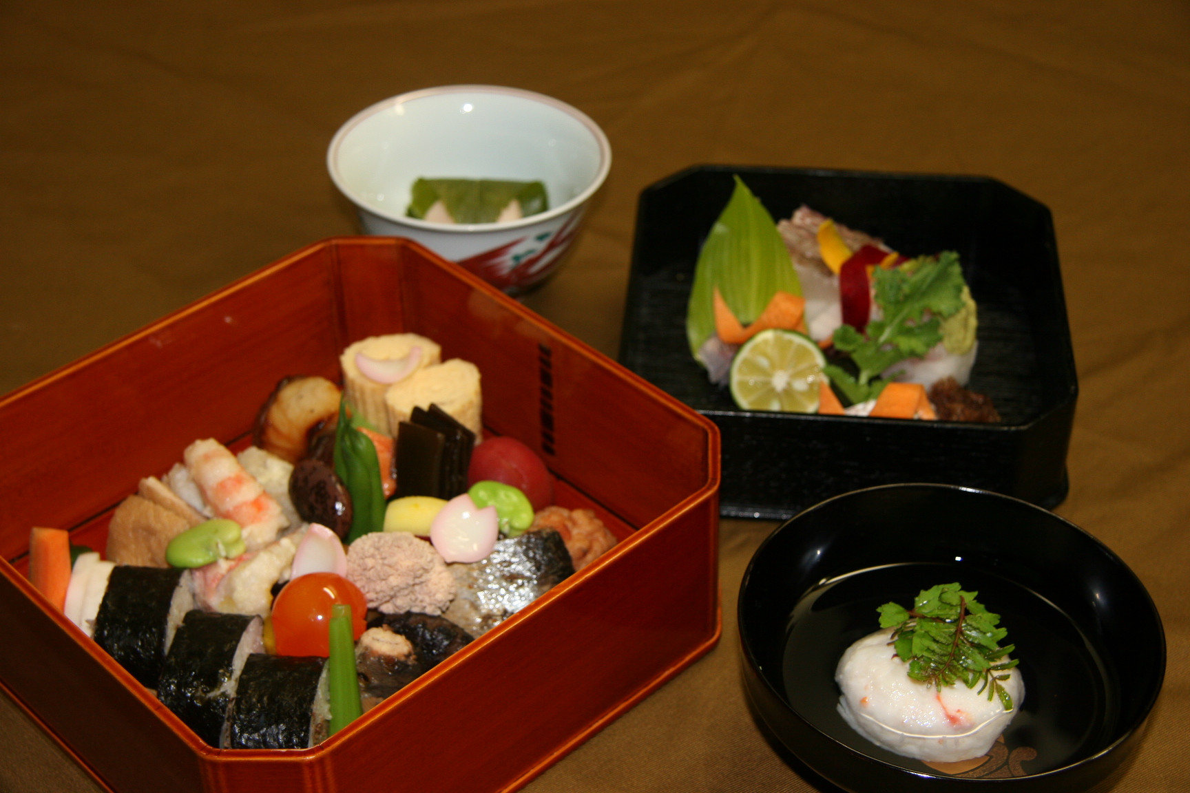 仕出し弁当 4種類 - 御料理 大つか