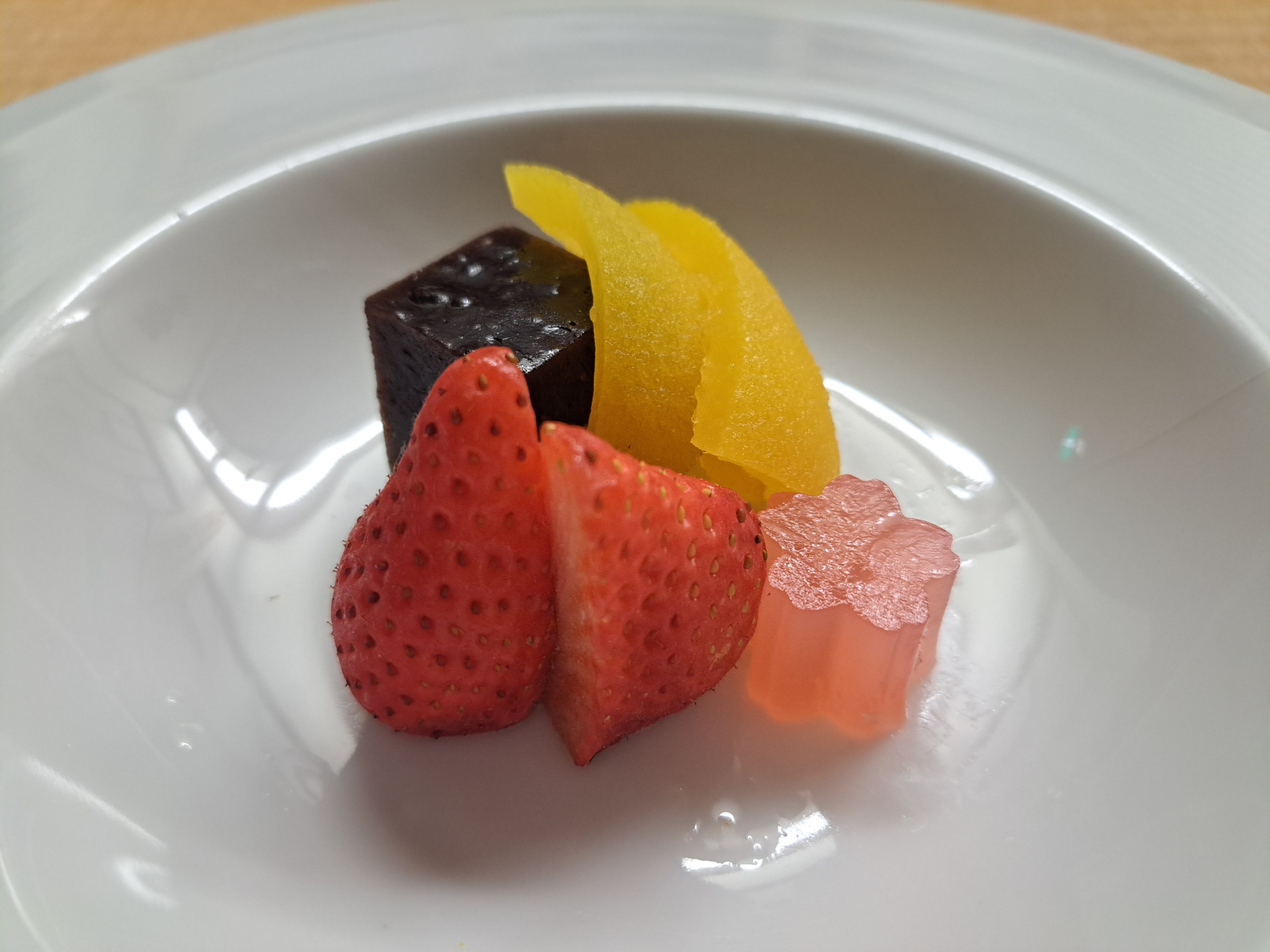 菓子　羊羮、八朔、苺、梅寒天