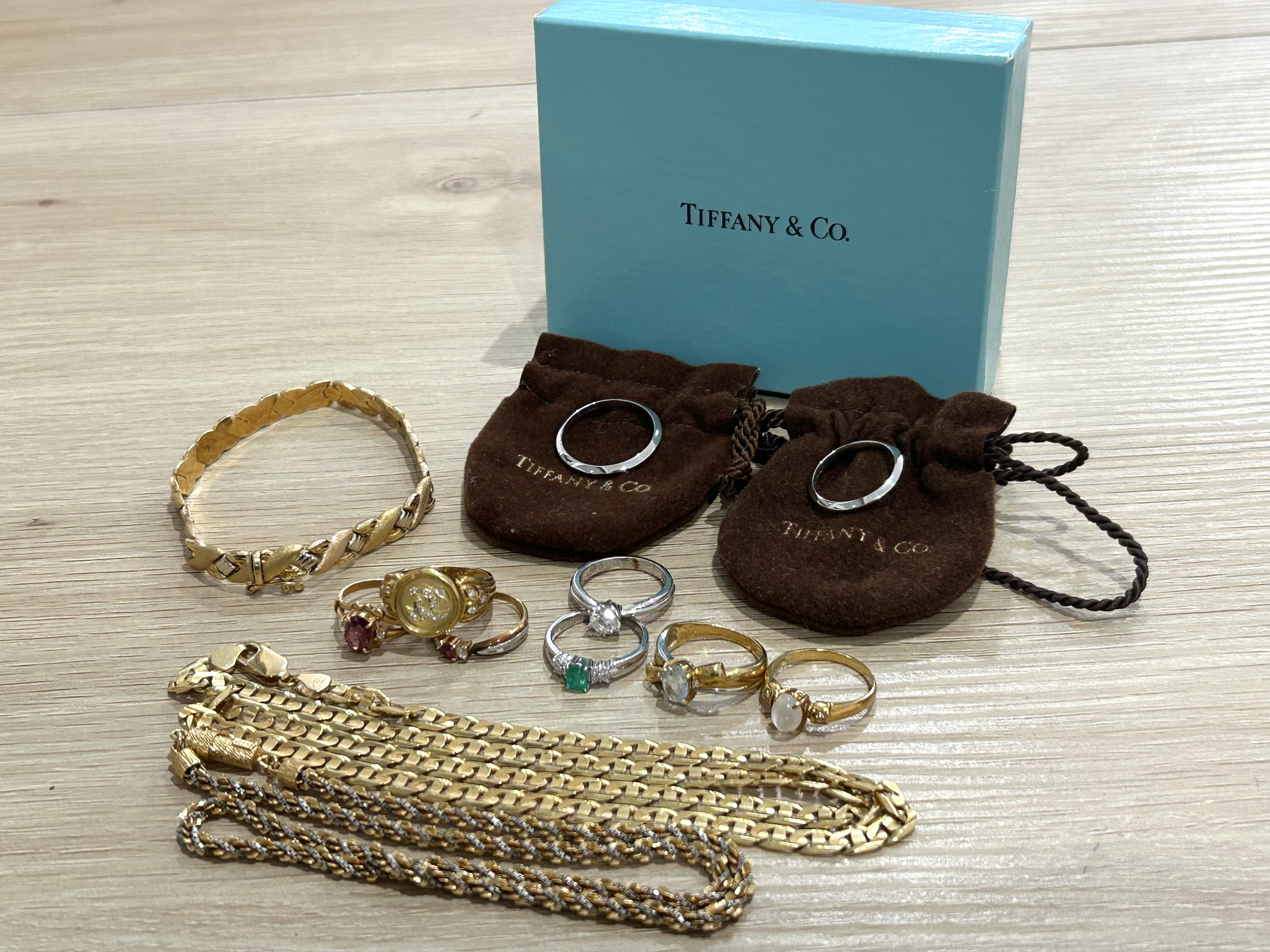 21日午前中は出張買取に出ています