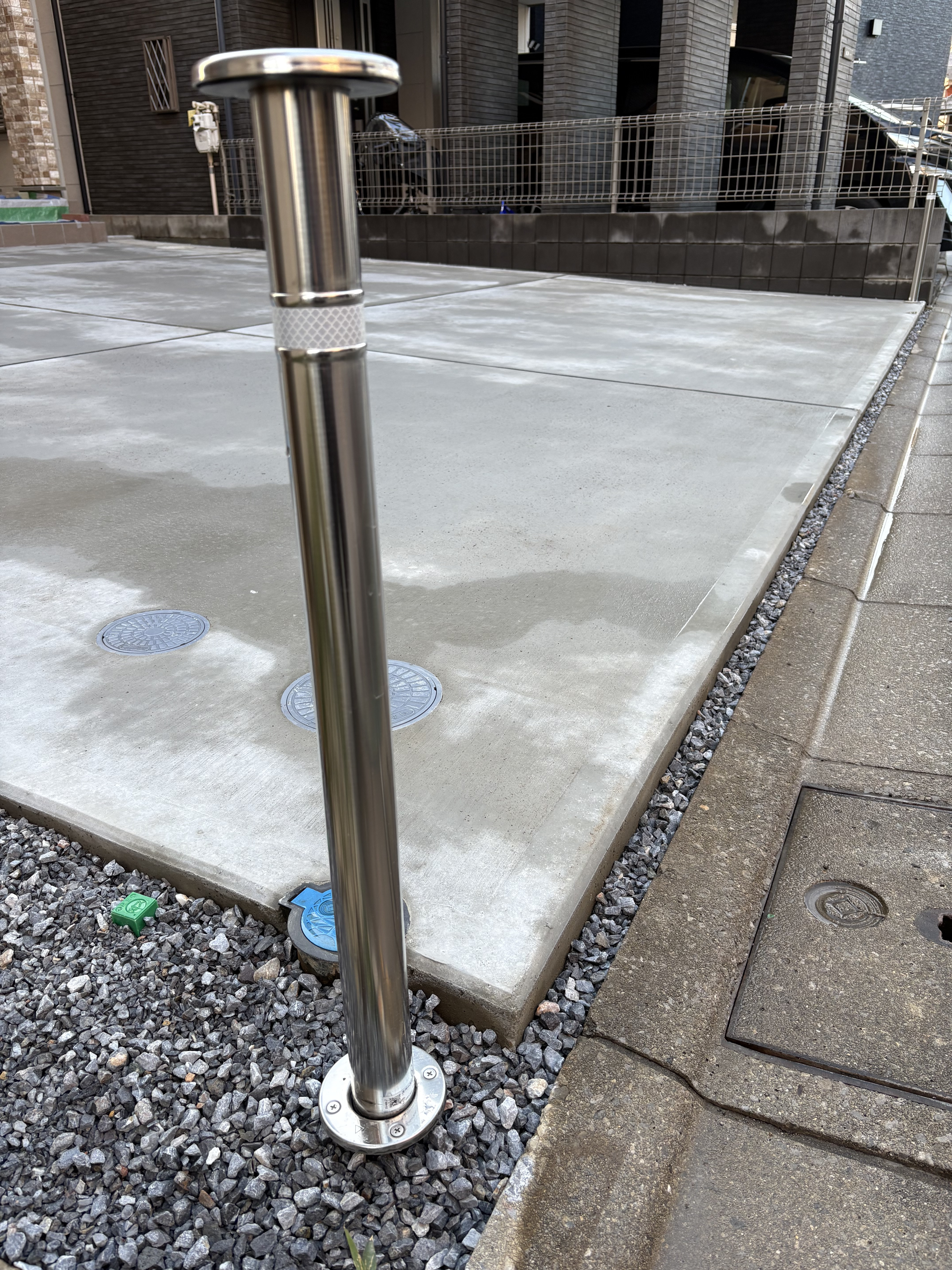 このポール、ただの棒では無い‼️😎