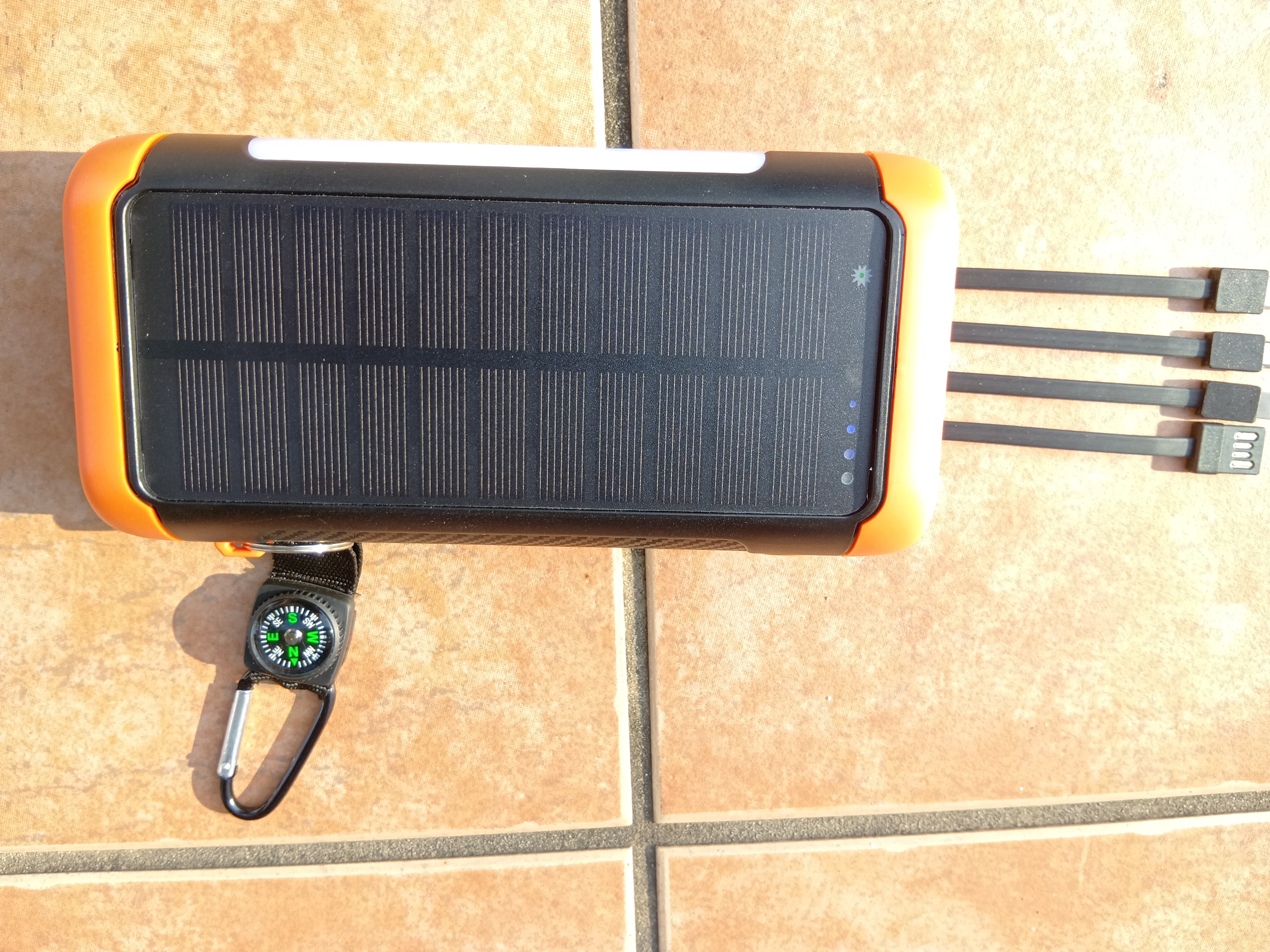 ソーラーモバイルバッテリー🔋