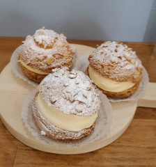 シュークリーム