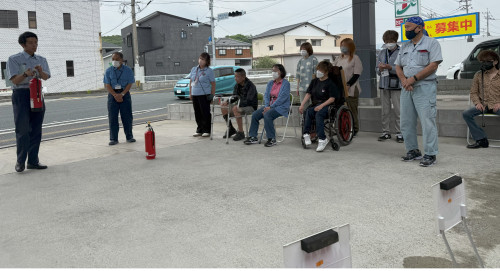 避難・消火訓練の様子2