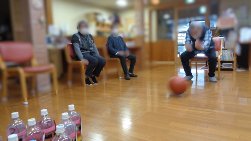2026年2月6日　ボウリング　ぼかし　２.JPG