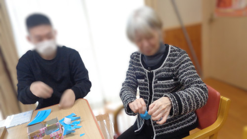 範子 貼り絵 ぼかし.JPG