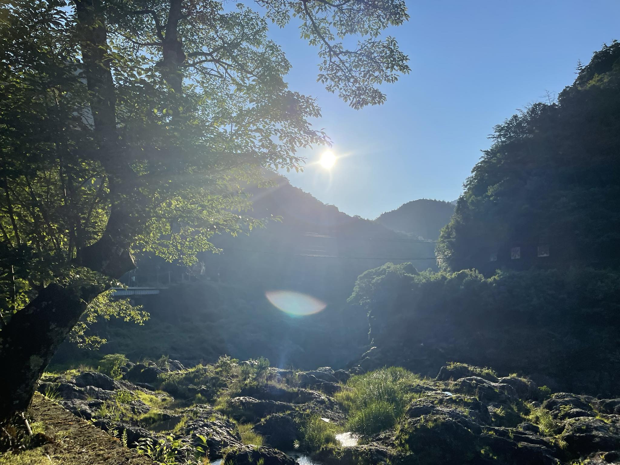 岐阜県七宗町上麻生の飛水峡の朝陽