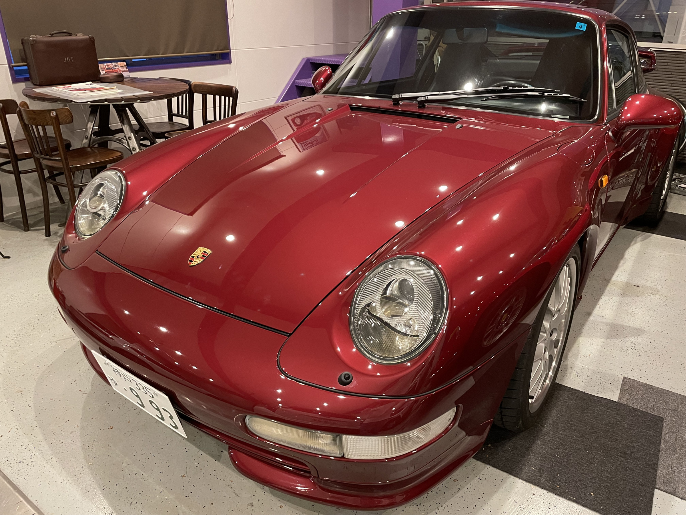 Porsche 993 Carrera 6MT Aero version