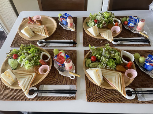 ご朝食