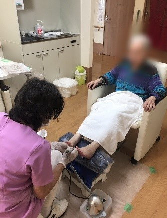 フットケア１.jpg