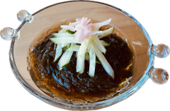 伊江島産太もずくのもずく酢（島らっきょうの甘酢漬け入り）