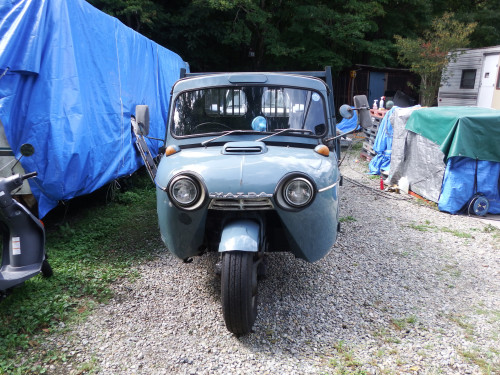 懐かしのオート３輪　入庫・・・そして新しいオーナー様のところへ
