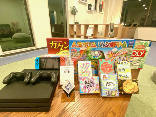 ボードゲームを置いたモダンルーム3.jpeg
