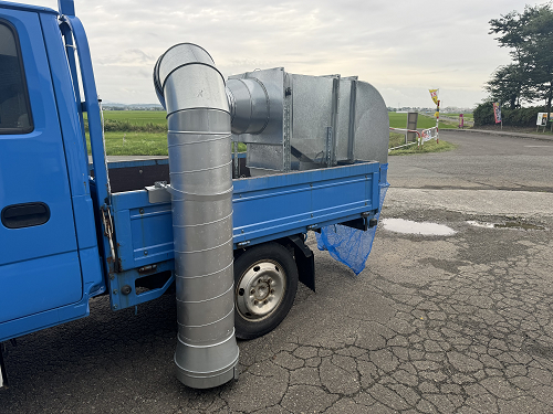 吸引力が街を変える。業務用フードダクト搭載の清掃革命
