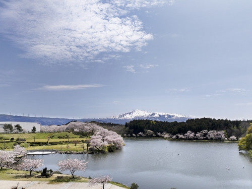 DJI_20240421114617_0042_D南極公園竹嶋潟と鳥海山.JPG