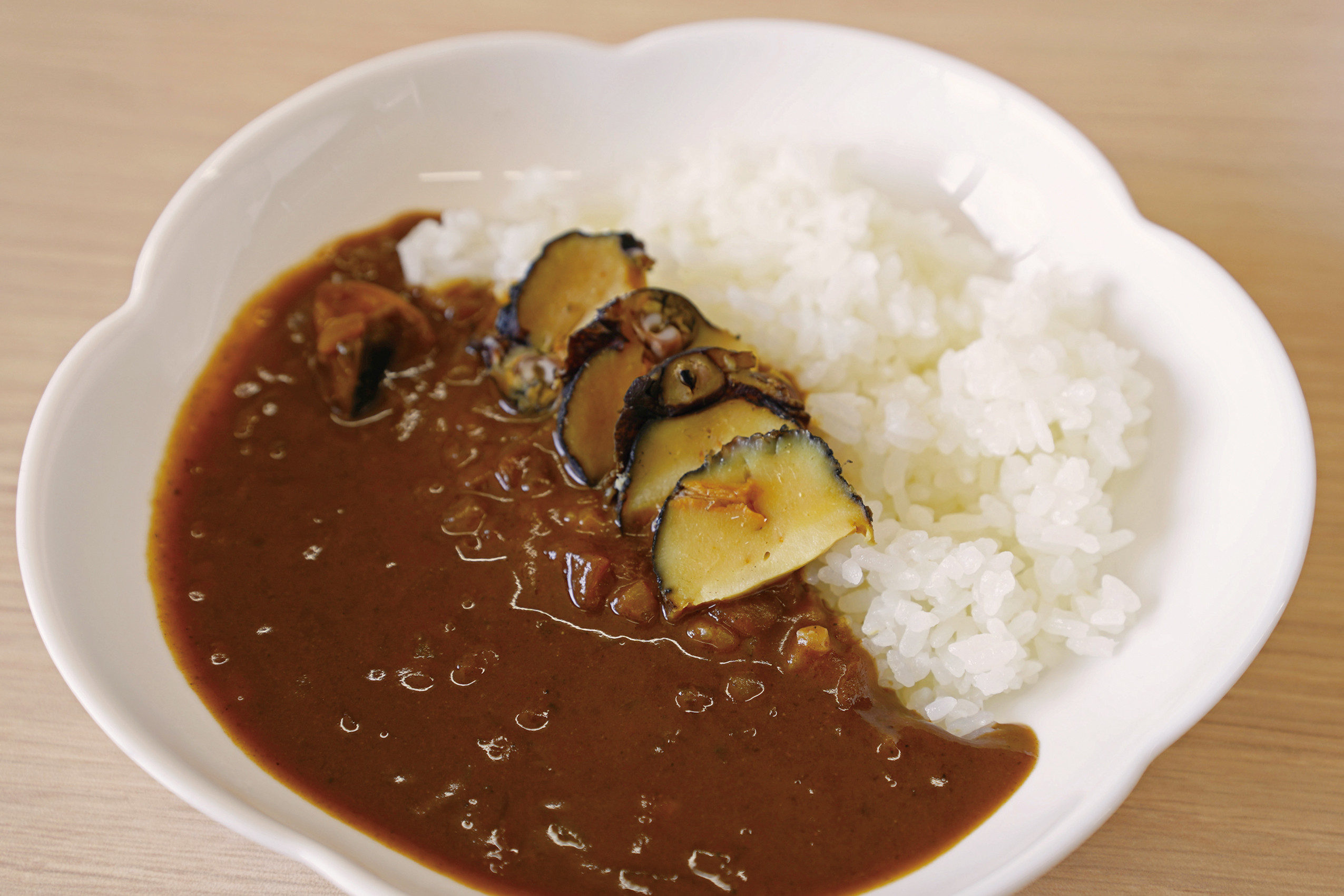 20.西ノ島さざえカレー（みなとオアシスおき・にしのしま）.jpg