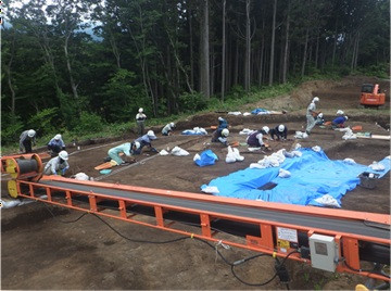 遺跡発掘.jpg