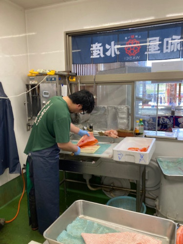 とれたて直送！　和星水産×赤碕の海の幸、道の駅「琴の浦」で発見！