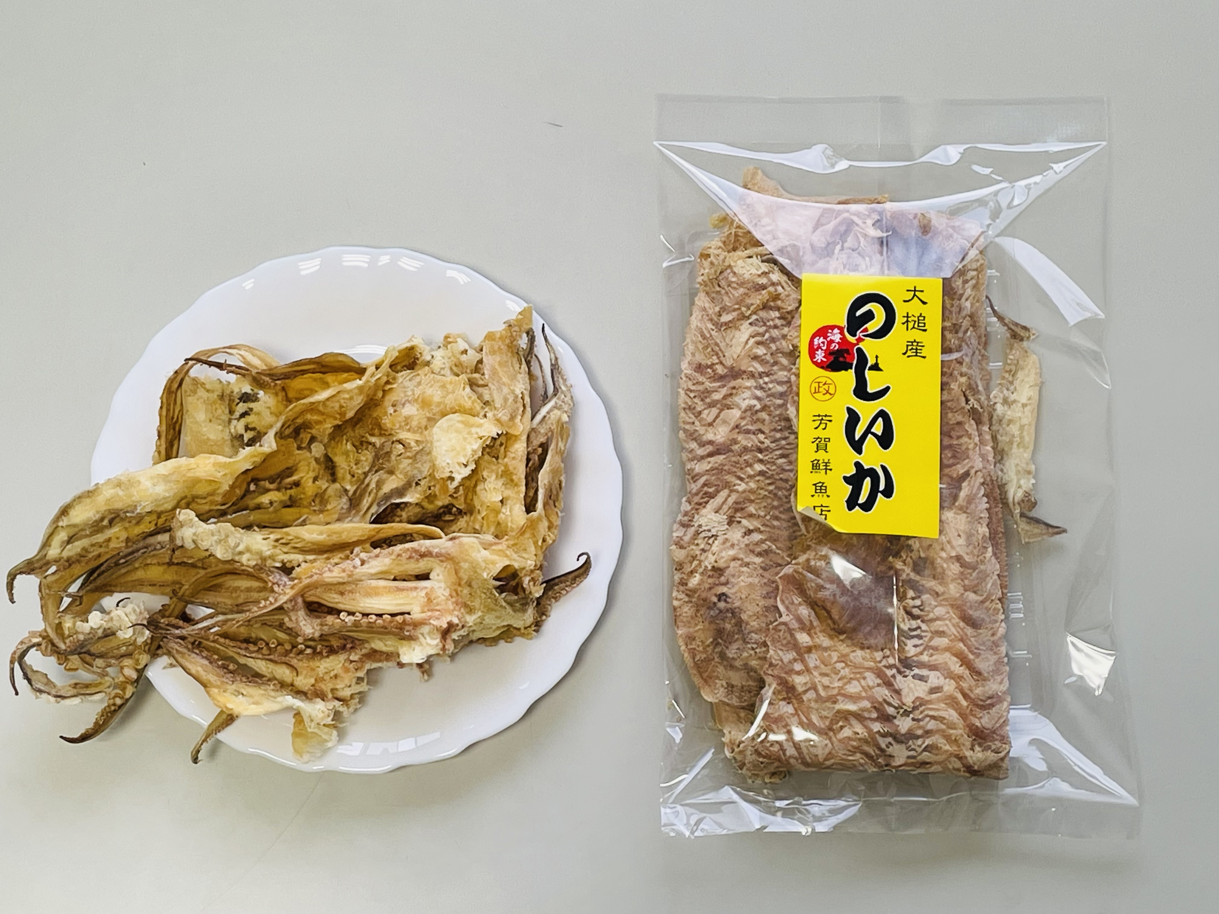 芳賀鮮魚店 - 添加物を加えずイカ本来の美味しさ 大槌産『のしいか』
