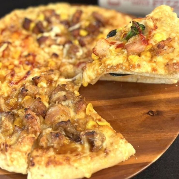 スマイルチキン4｜4種のチキンを一枚で楽しむピザ（ナチュラルスマイルピザ）