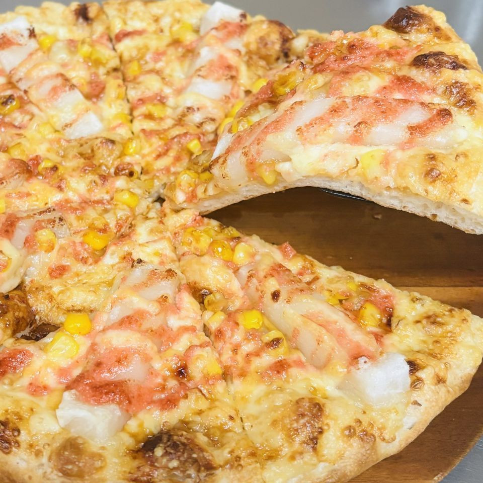 おもちと明太子（とろ〜りおもち×ピリ辛明太子）｜ナチュラルスマイルピザ