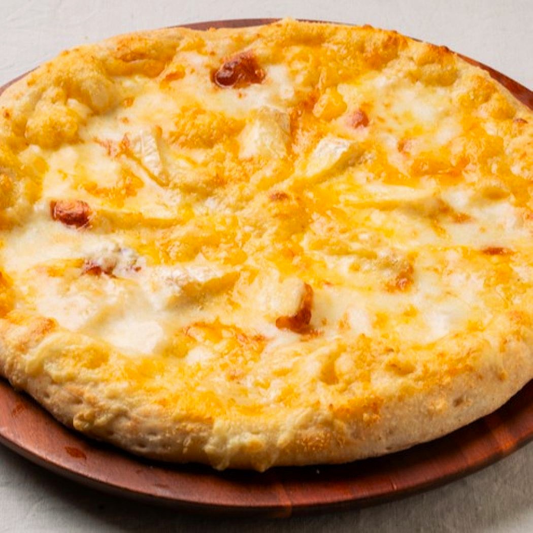 クアトロフォルマッジ（5種のチーズ／メープルシロップ付）｜ナチュラルスマイルピザ