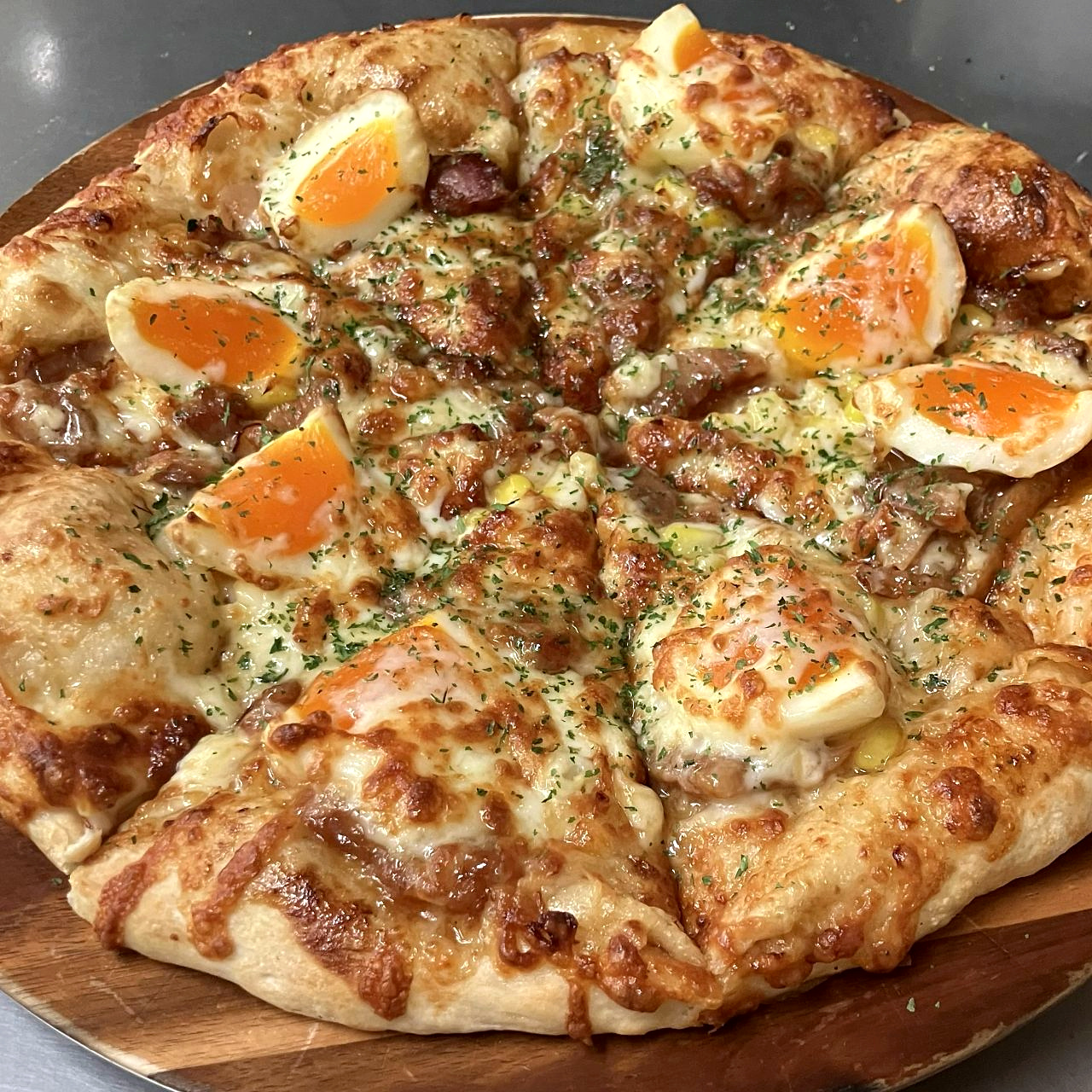 照焼きチキン＆半熟たまごピザ｜ナチュラルスマイルピザ