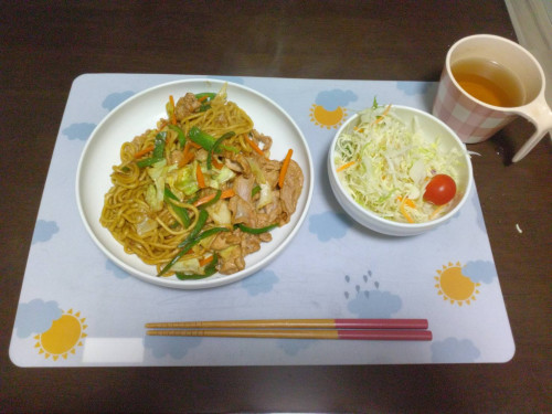 5.9藤さん焼きそば.jpg
