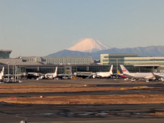 羽田空港_新年.jpg