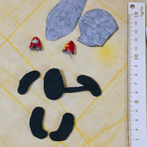 【ぬいぐるみ】てのひらサイズの黒猫ちゃんと出産祝いのくまちゃん【Creemaまあやぽっけ】