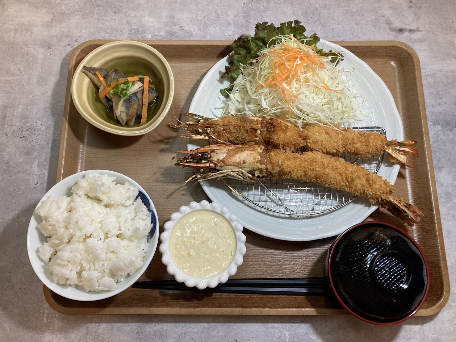 特大エビフライ定食