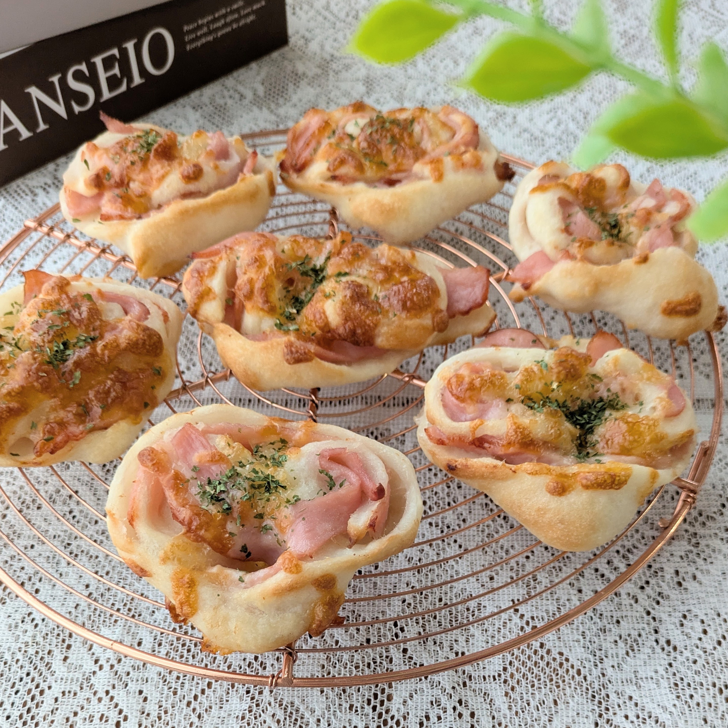 米粉のハムチーズパン