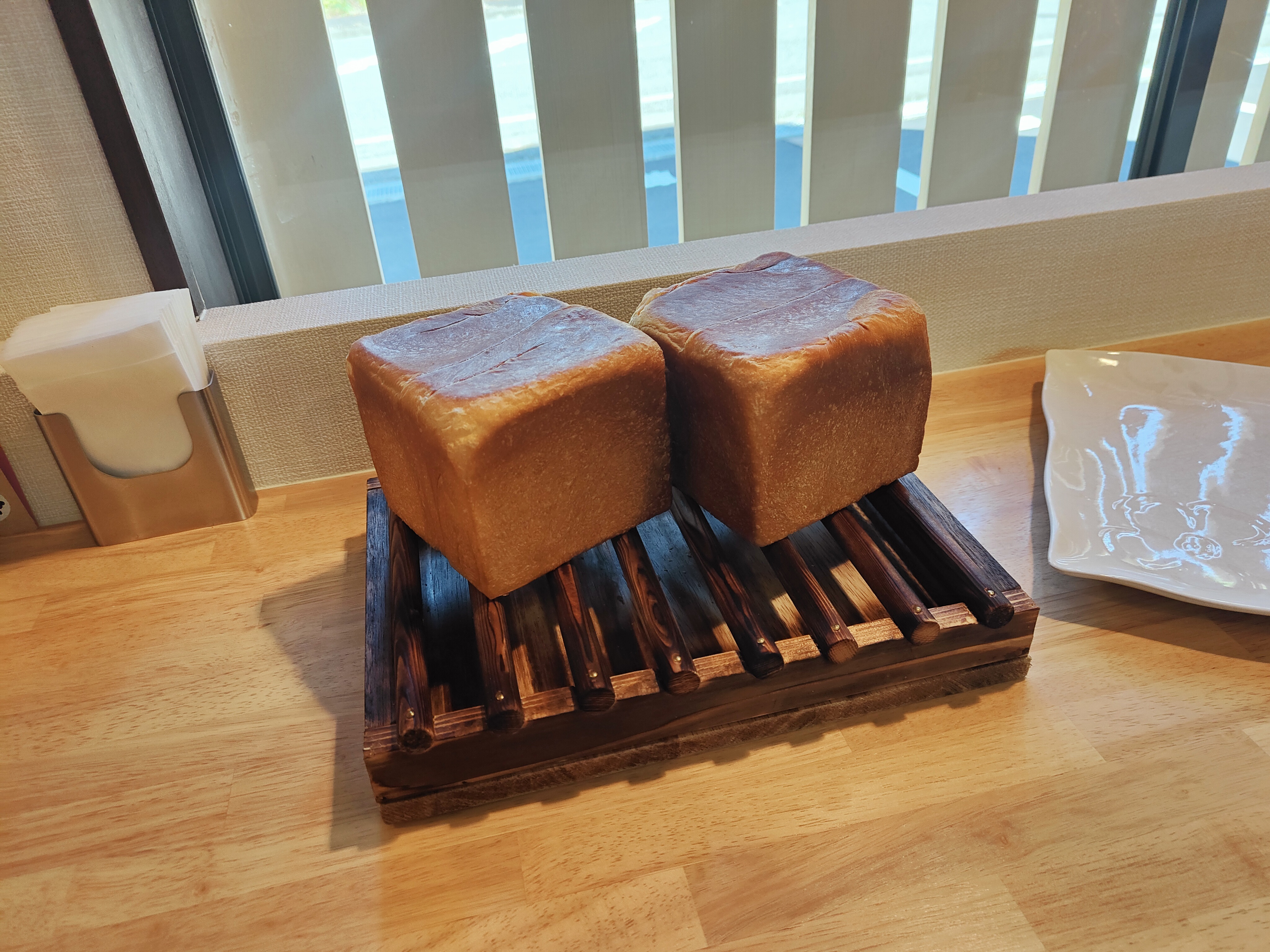 はちみつ牛乳入りリッチな食パン