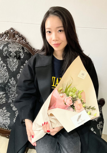 お誕生日祝いの花束でご注文いただきました💐