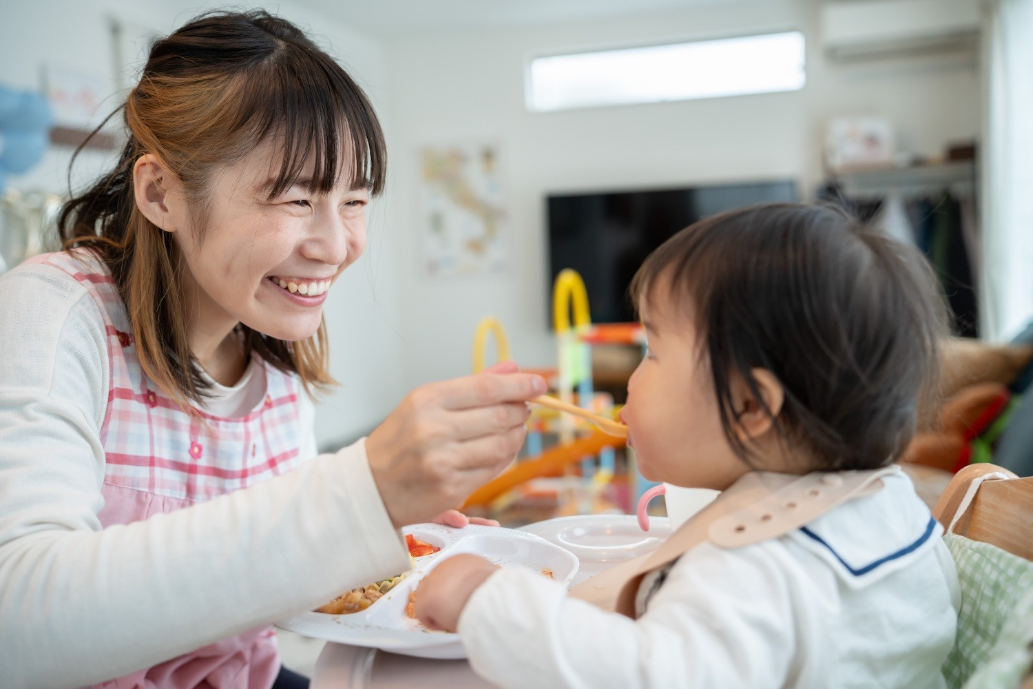 お食事介助