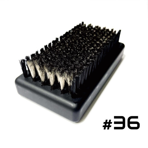 rebru36.jpg
