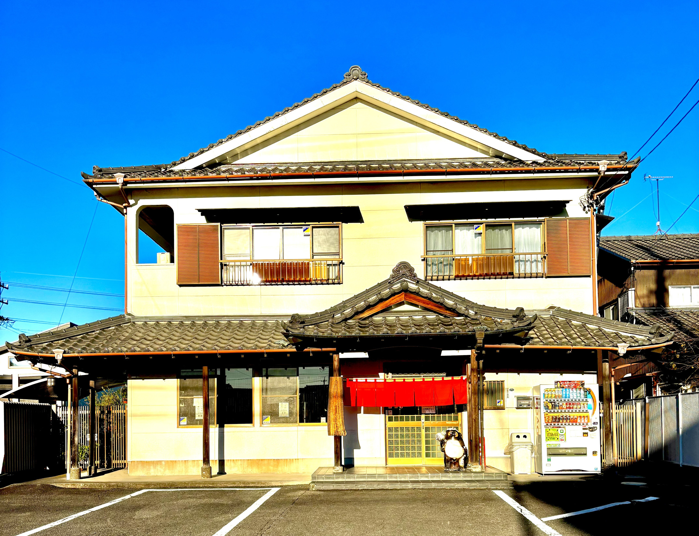 朝ラーマルナカ1919年創業106年🕯️🎄marunaca.com