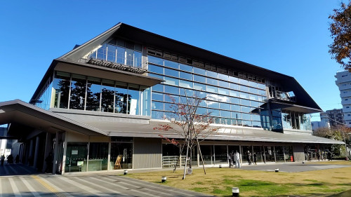 三の丸ホール.jpg