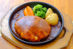 ハンバーグランチ　チーズ