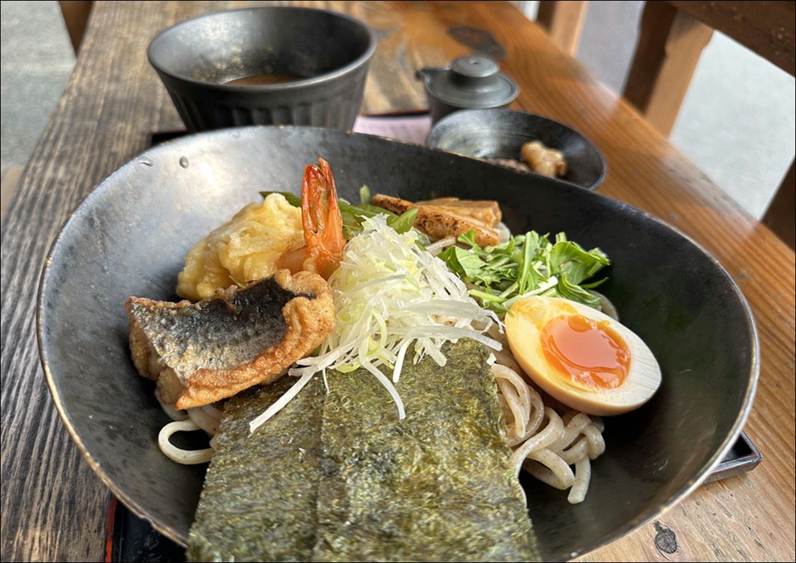 極上魚介系　つけ麺