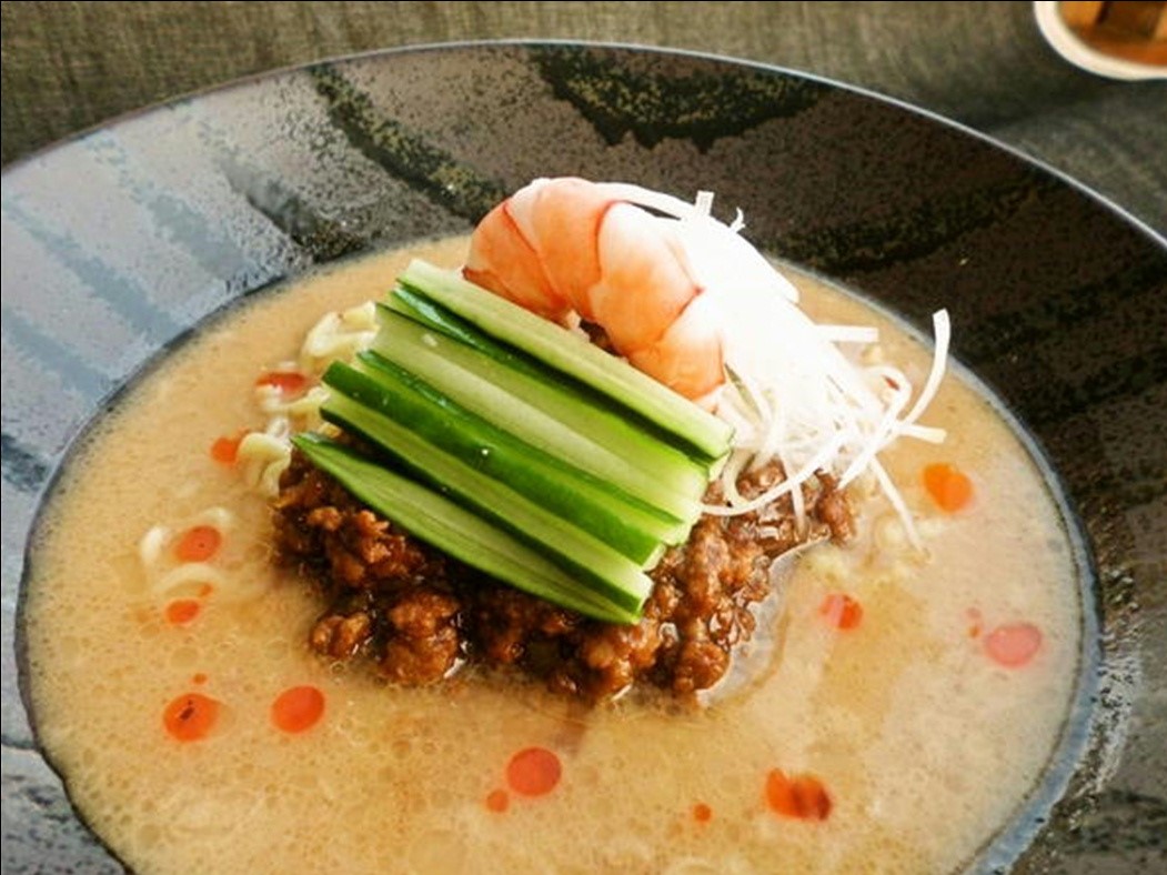 濃厚肉味噌担々麺