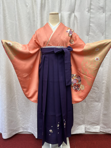 オレンジ　紫袴　等身.jpg
