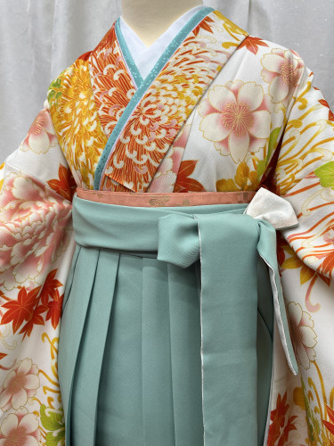 オレンジ袴　アップ.jpg