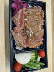 ビーフステーキ弁当